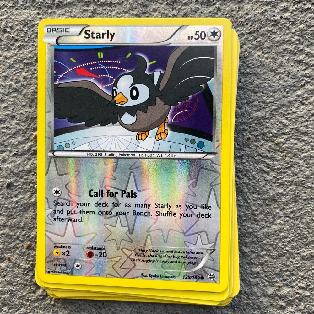 Pokemon Trading Card - Starly with Yellow Border